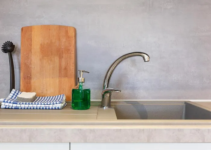 A Casa 19 - Romantic * Massino Visconti